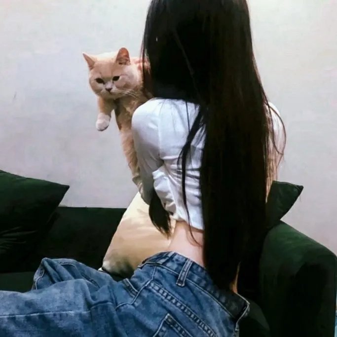春色无边脂粉阵